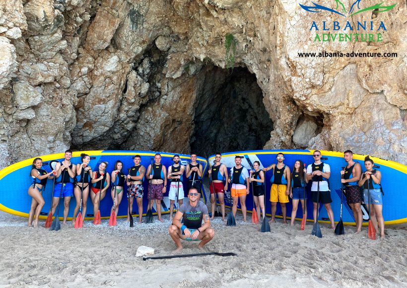 STAND UP PADDLE TO THE FIGS CAVE